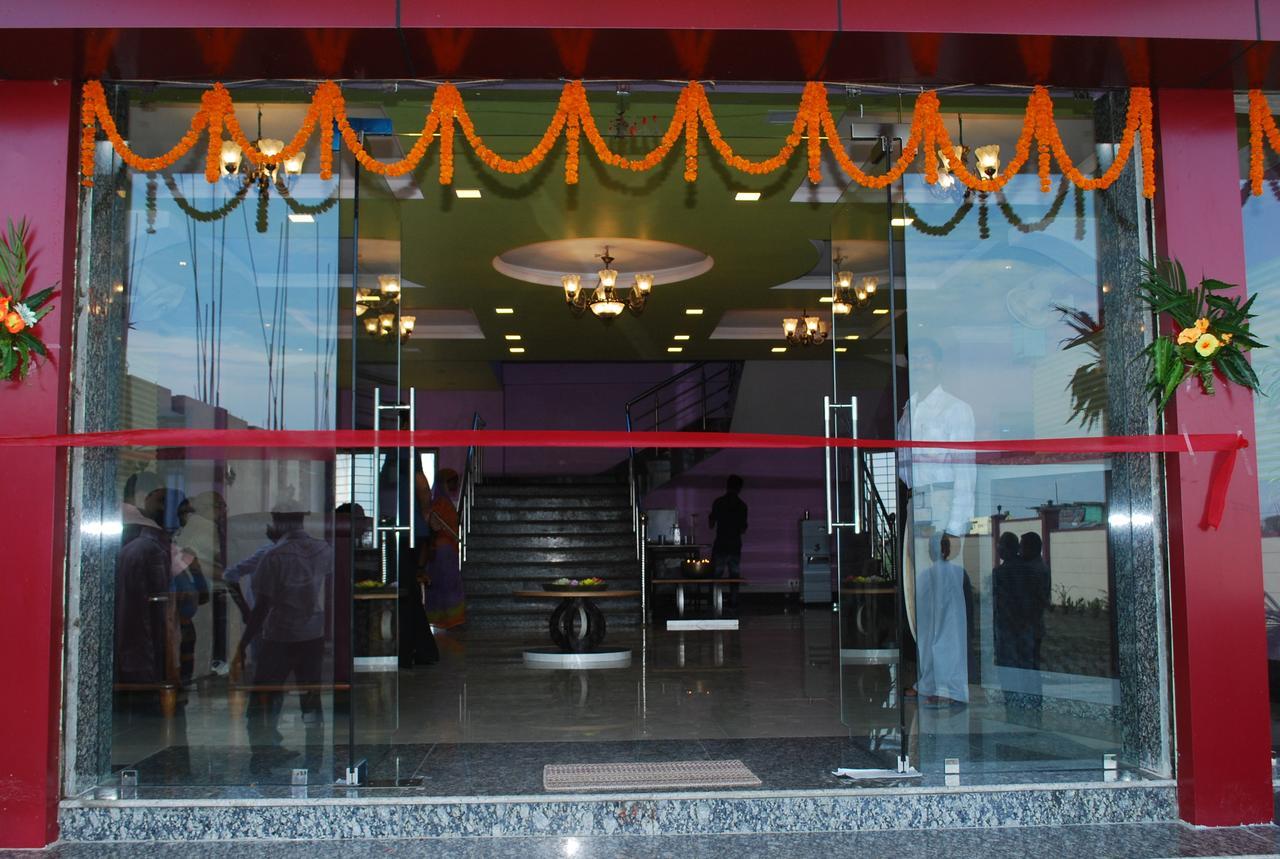 Hotel Sanchita Palace Forbesganj Εξωτερικό φωτογραφία